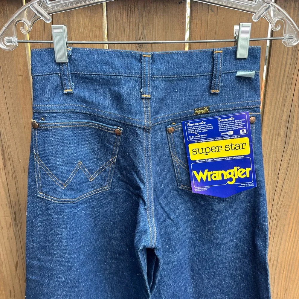 Vintage Wrangler Women's Extreme Wide Leg Jeans - Picture 7 of 9